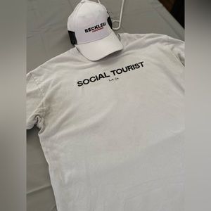White graphic t shirt
